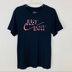 Nike t shirt
